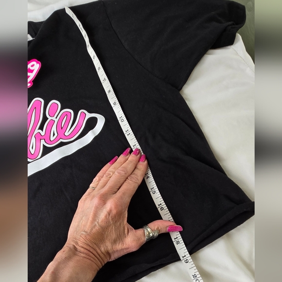 🎄 Barbie NWT retro skimmer t-shirt short sleeve crop cotton Large black pink - Picture 6 of 12